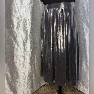Torrid silver metallic A-Line Skirt size 00